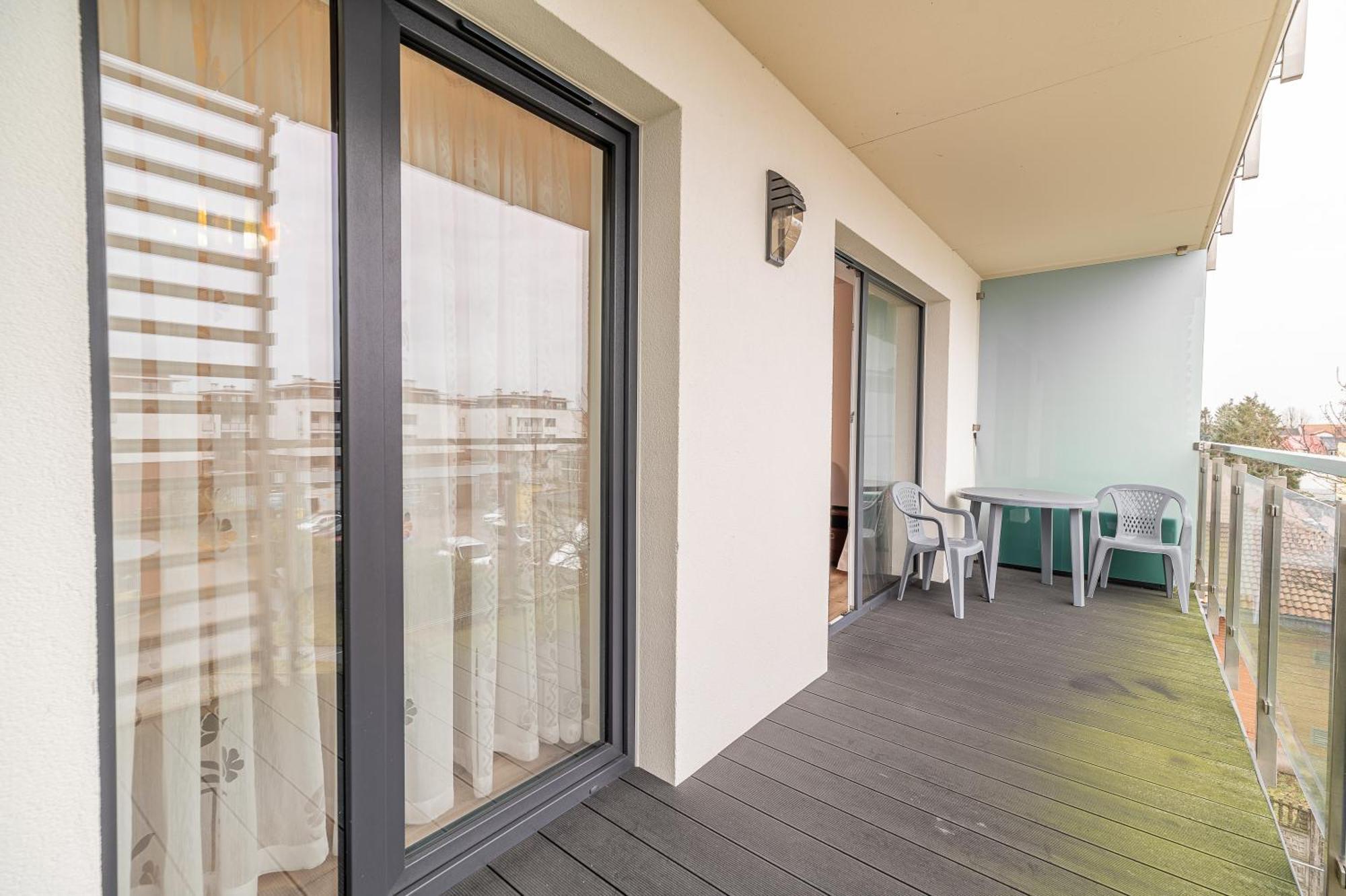 Horyzont Apartamenty - Navigator- Mozliwosc Wykupienia Sniadan!!! Kolobrzeg Ngoại thất bức ảnh