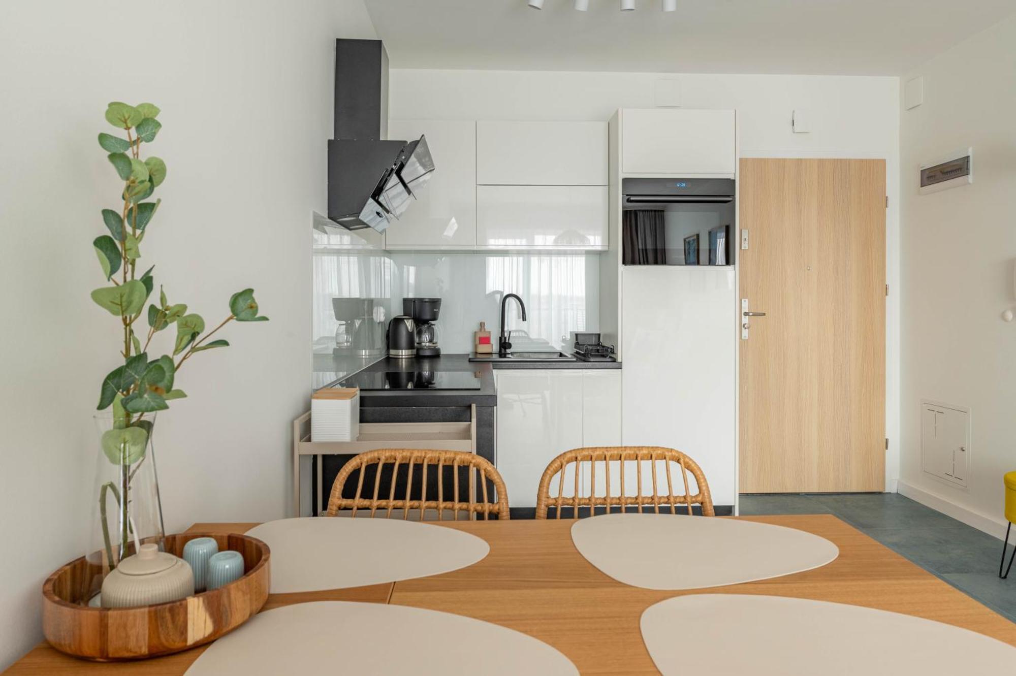 Horyzont Apartamenty - Navigator- Mozliwosc Wykupienia Sniadan!!! Kolobrzeg Ngoại thất bức ảnh